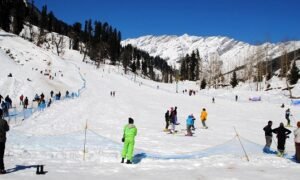 Kullu Manali Tour Package from Mumbai